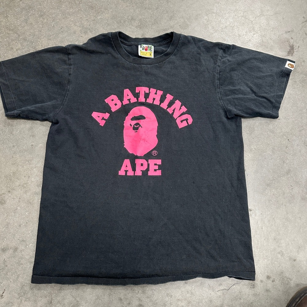 Vtg A Bathing Ape BAPE College Logo T-Shirt Black Pink Mens Medium Japan